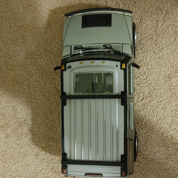 ⚫ Maisto Hummer - Picture 2 of 9